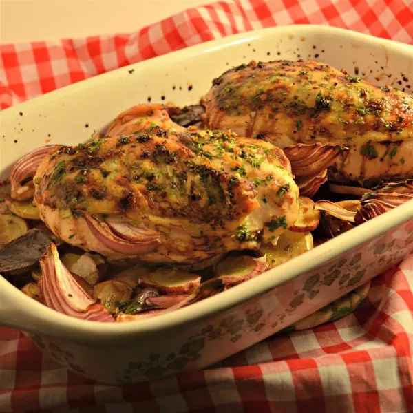 receta Poulet balsamique avec oignons rouges et pommes de terre