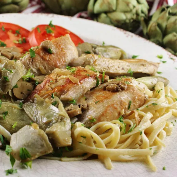 receta Poulet Romantique Aux artichauts et champignons