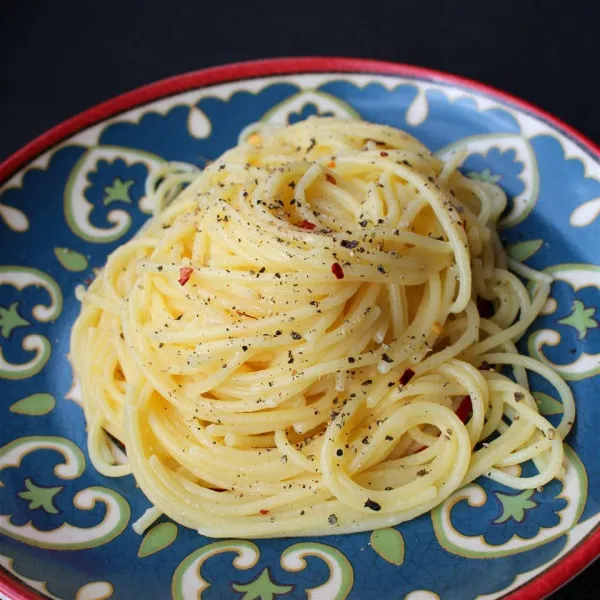 przepisy Serowe Spaghetti & Pepper