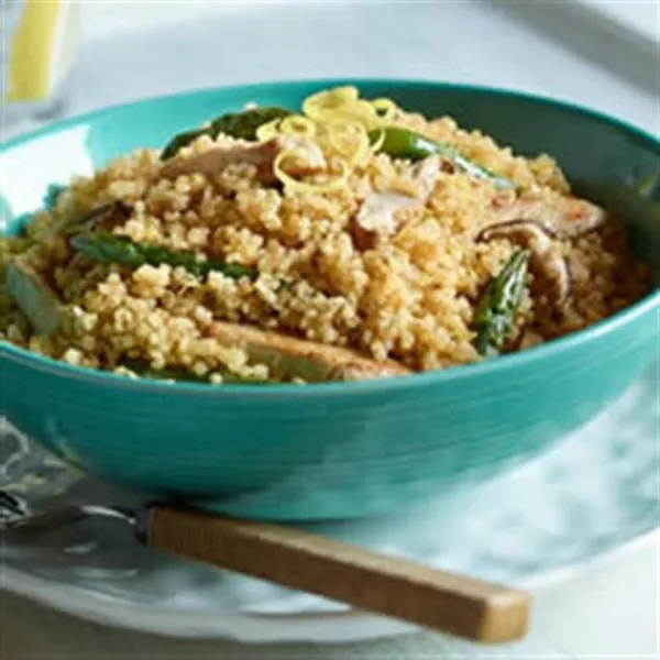 receta Quinoa aux asperges, shiitake, champignons et filets de légumes