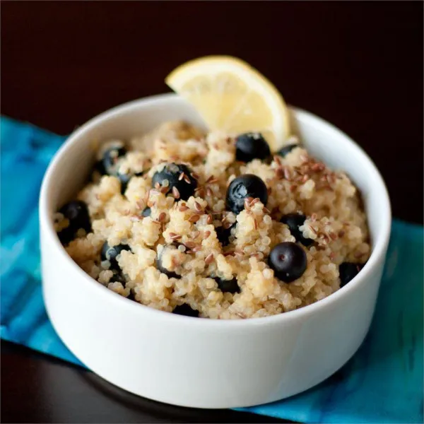 receta Quinoa Para El Desayuno Con Arándanos Y Limón