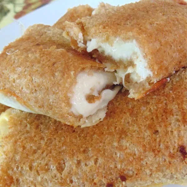 receta Creamy Grilled Cheese Rouleaux