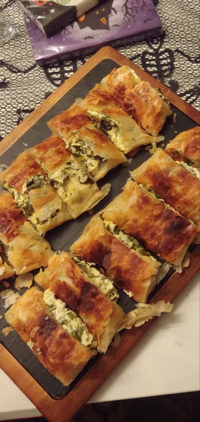 recette Rouleaux filo aux épinards préparés à l'avance PHILADELPHIA®