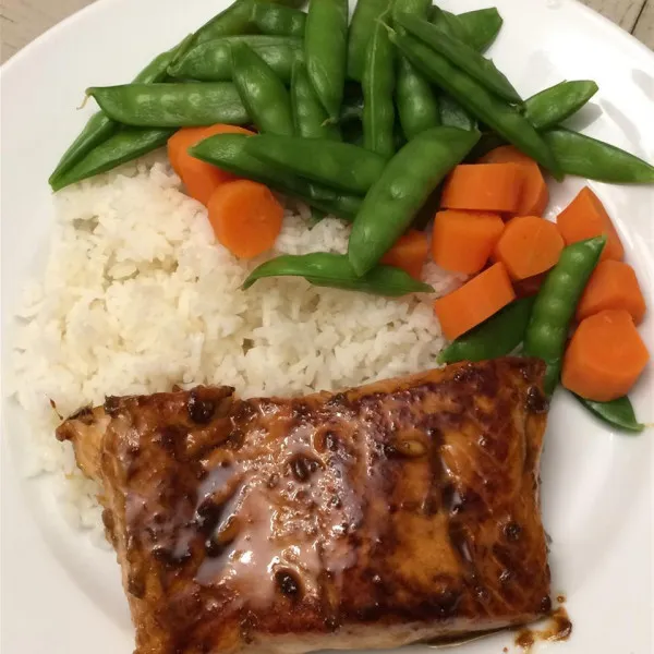 receta Salmón Con Azúcar Moreno Y Glaseado De Bourbon