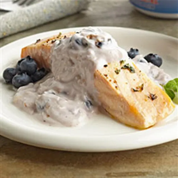 receta Salmón Griego Con Tzatziki De Arándanos