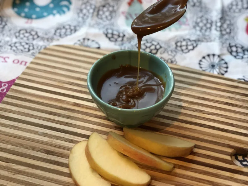 receta Sauce au caramel végétalienne facile à 3 ingrédients