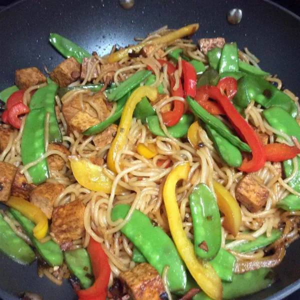 przepisy Pikantne Tofu Stir Fry