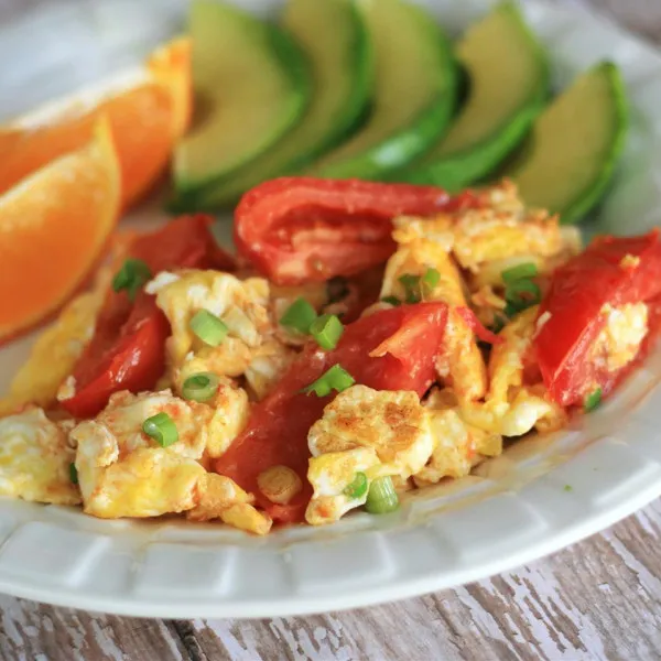 receta Salteado De Tomate Y Huevo