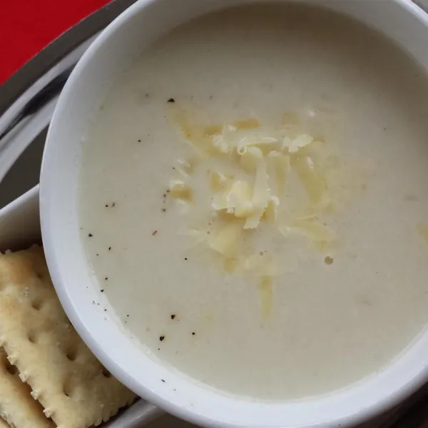przepisy Zupa z białego kalafiora Cheddar