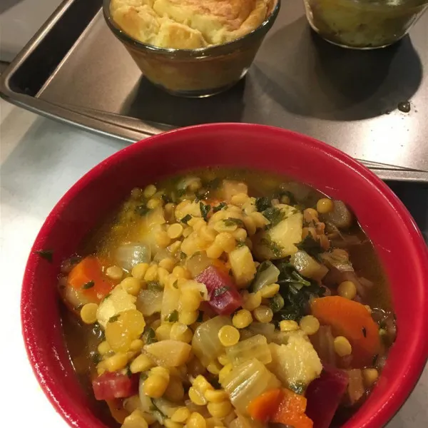 receta Soupe aux lentilles avec Betterave dorée et rutabaga