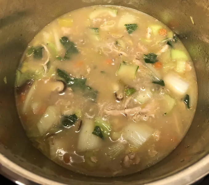 receta Soupe miso au poulet & Légumes (Version Instant Pot®)