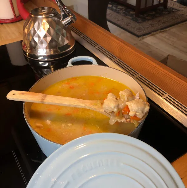 recetas Sopa De Pascua Con Albóndigas De Pollo