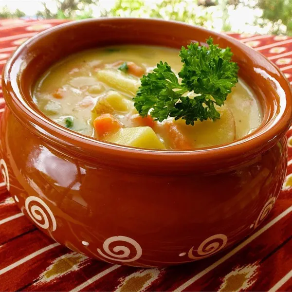 receta Soupe de pommes de terre à l'ail