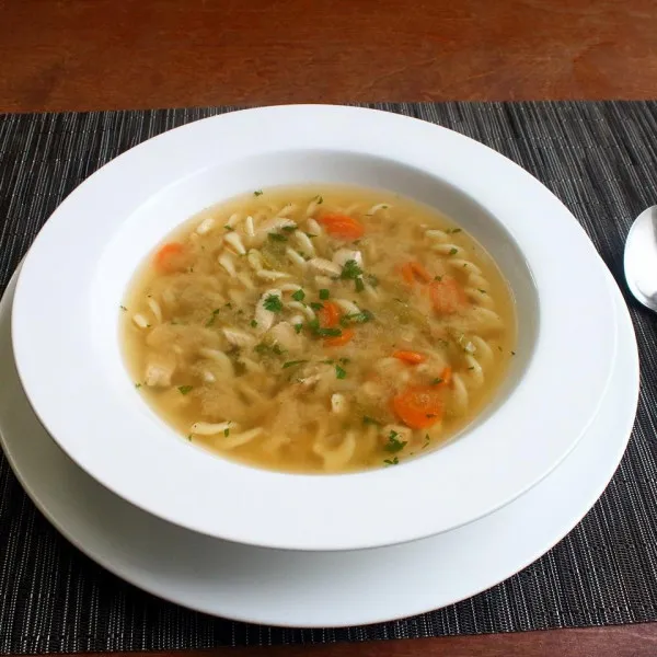 receta Sopa De Pollo Con Fideos De Un Solo Paso