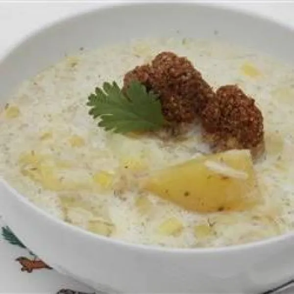 receta Soupe aux poireaux et pommes de terre à l'aneth