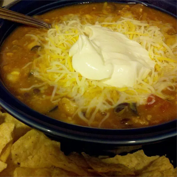 receta Soupe taco aux haricots noirs et dinde hachée dans une casserole