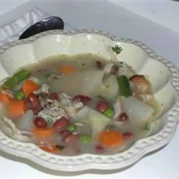 przepisy Zupa jarzynowa z ramką z indyka