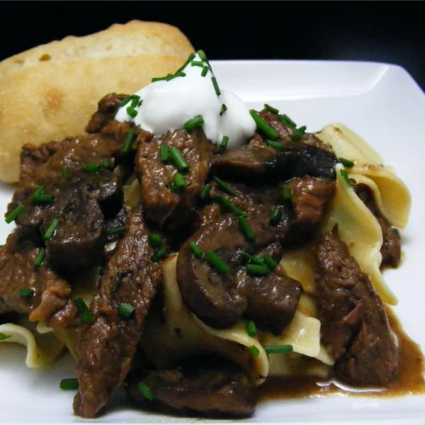 przepisy Chef John's Classic Beef Stroganow