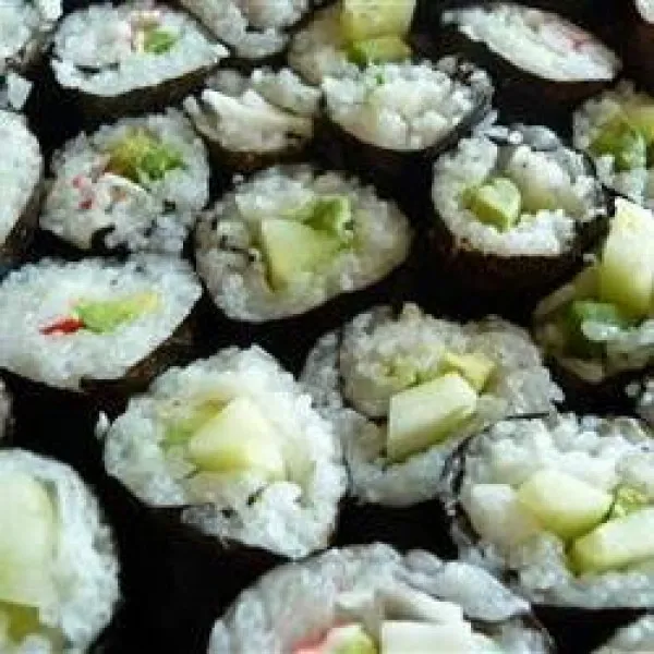 przepisy Sushi z ogórkiem z awokado