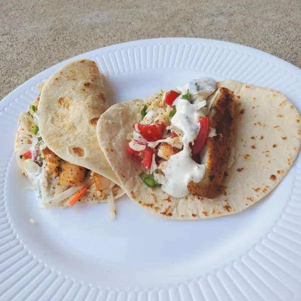 receta Tacos De Pescado Con Salsa De Col Y Salsa De Yogur