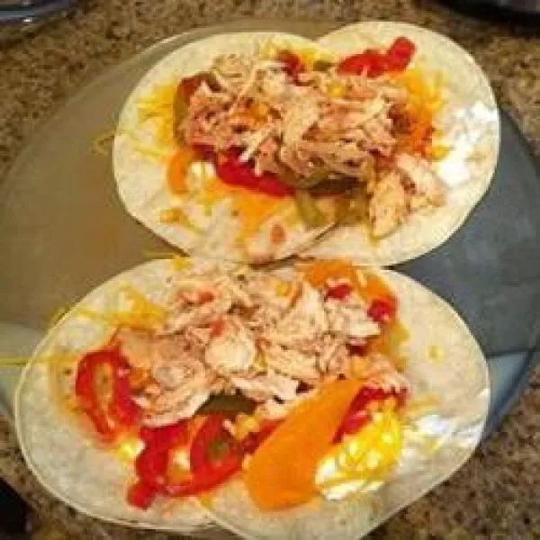 receta Tacos De Pollo Tirados En Olla De Cocción Lenta Fácil