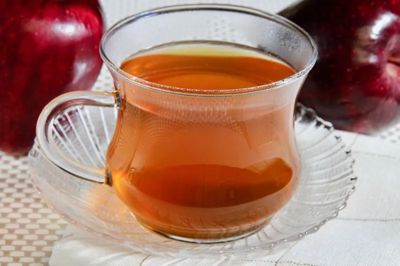 Przepis Herbata jabłkowo-imbirowa