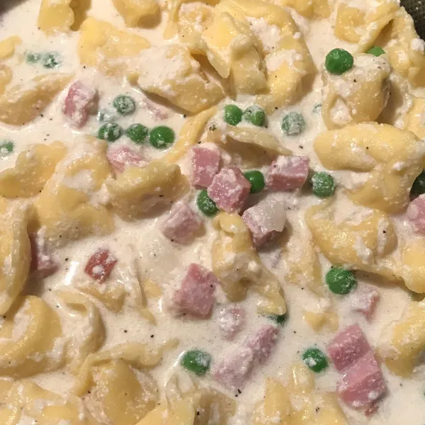 receta Tortellini Carbonara