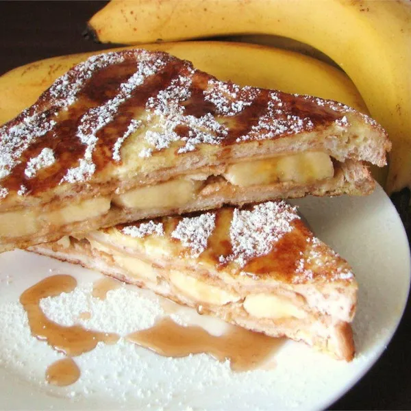 receta Pain perdu au beurre de cacahuète et à la banane