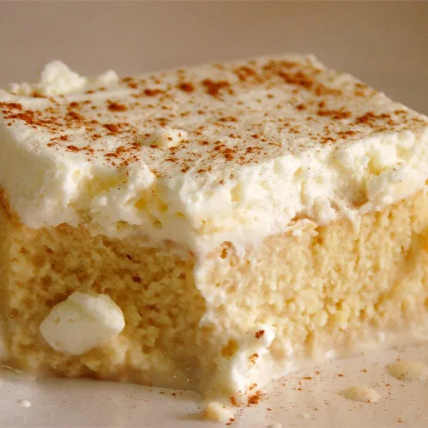 receta Tres Leches (Milk Cake)