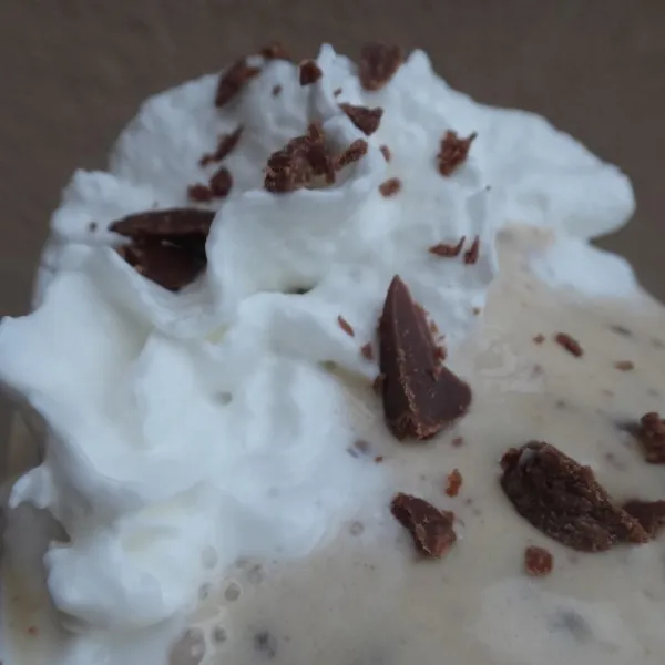 receta Yogur Helado De Mantequilla De Maní Y Plátano Con Trozos De Chocolate