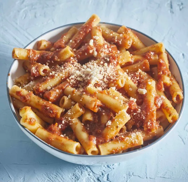 receta Ziti Con Salsa De Tomate Y Pesto